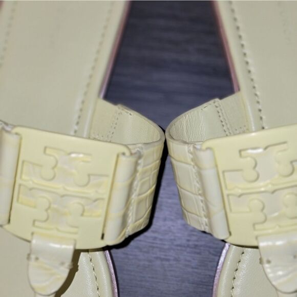 🆕️🩴Tory Burch Georgia Thong Sandals, Sz 9.5 - Pastel Yellow - Picture 5 of 7